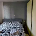 Apartament In 54636